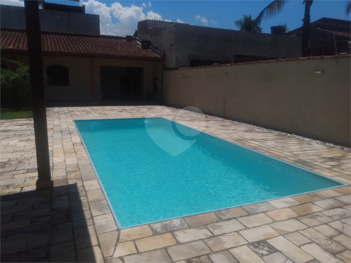Foto REO1055174