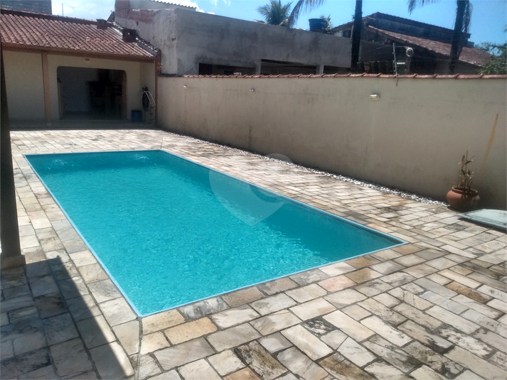Foto REO1055174