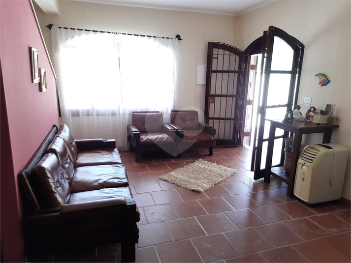 Foto REO1055211