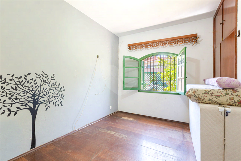 Foto REO1055261