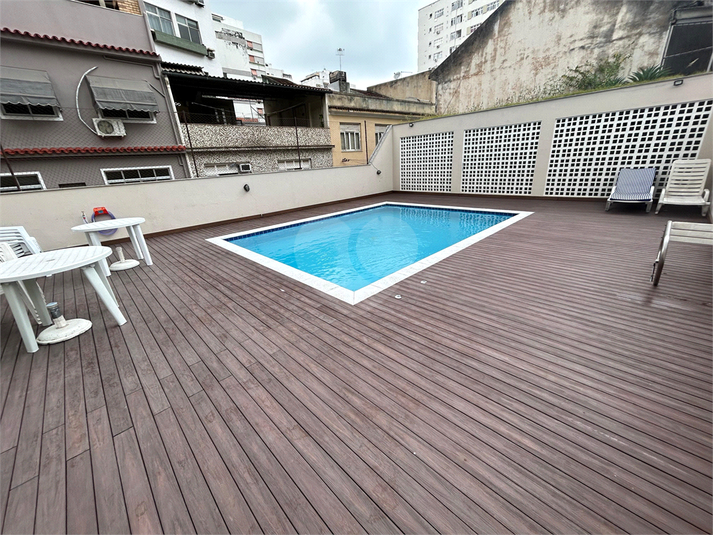 Foto REO1055329