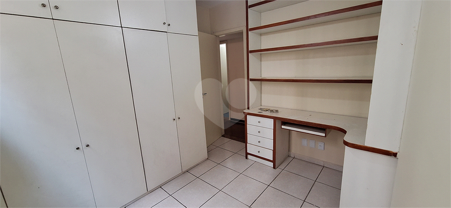 Foto REO1055349
