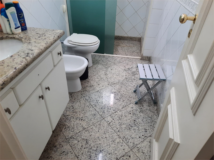 Foto REO1055483