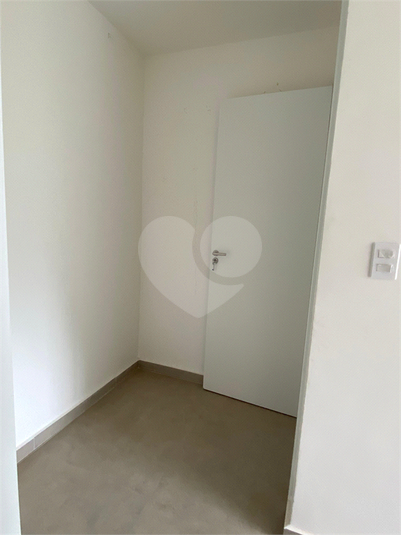 Venda Apartamento Santos Marapé REO1055614 29