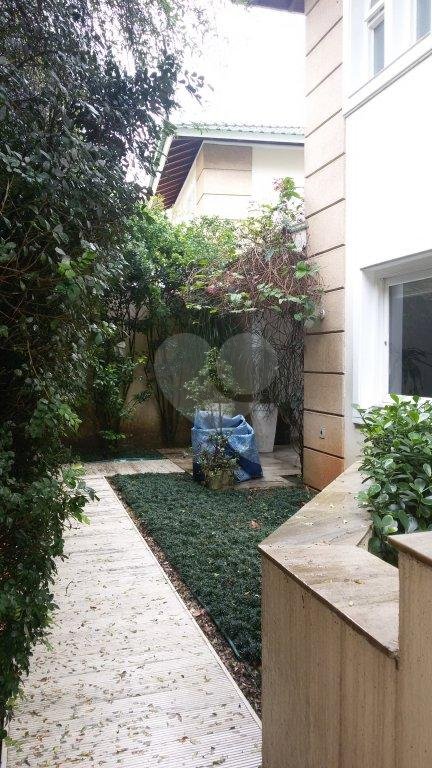 Venda Condomínio São Paulo Cidade Jardim REO105571 36