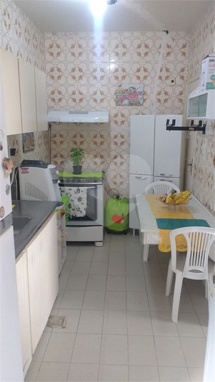 Venda Apartamento Salvador Amaralina REO1056767 12