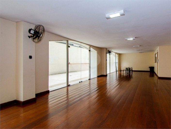 Foto REO1056825