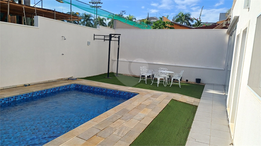 Foto REO1057207