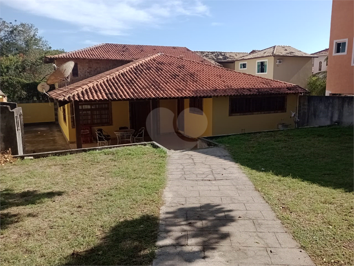 Foto REO1057210