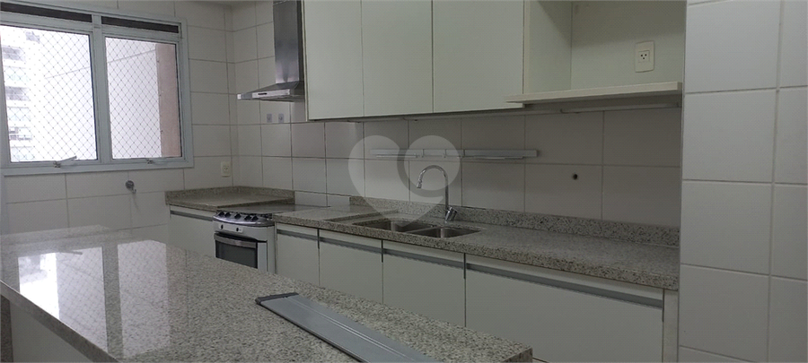 Venda Apartamento São Paulo Alto Da Lapa REO1057308 10