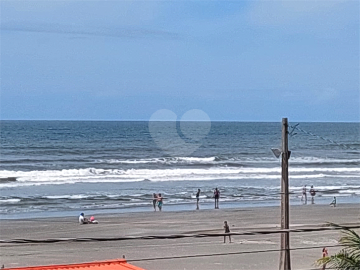 Foto REO1057317