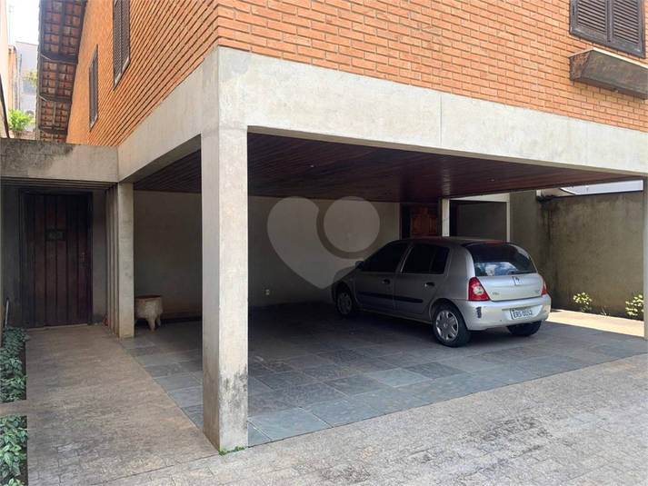 Foto REO1057401