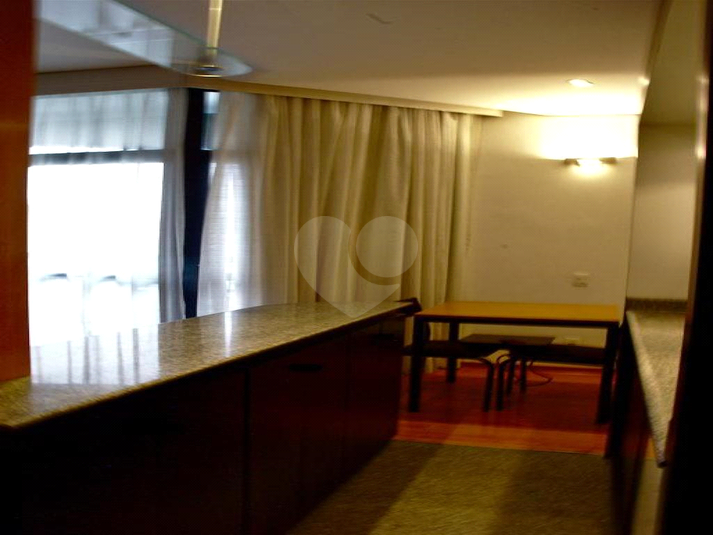 Foto REO1057649