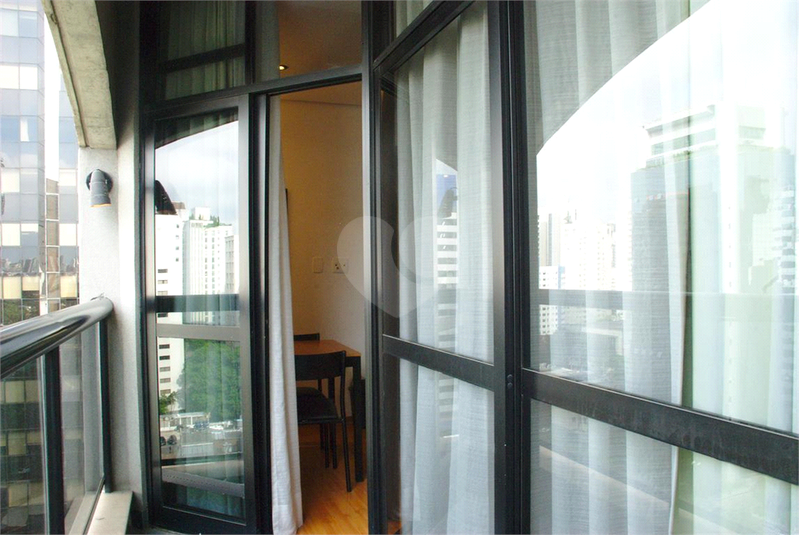 Foto REO1057649