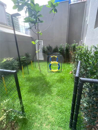 Foto REO1057926
