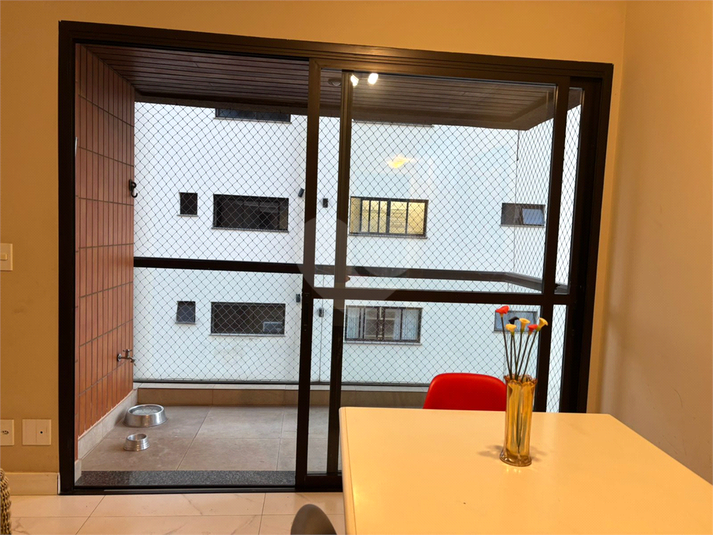 Foto REO1058083