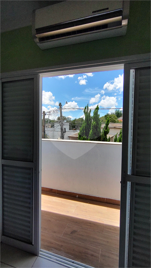 Foto REO1058435