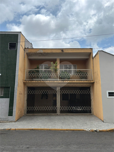 Foto REO1058819