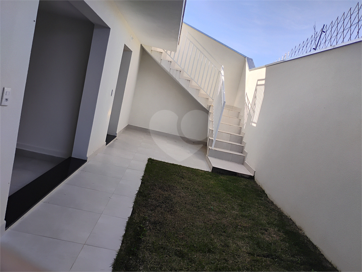 Foto REO1058852