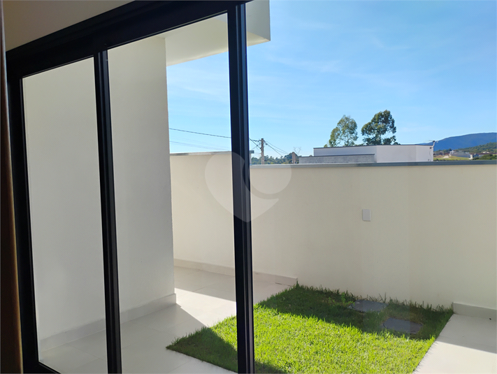Foto REO1058852