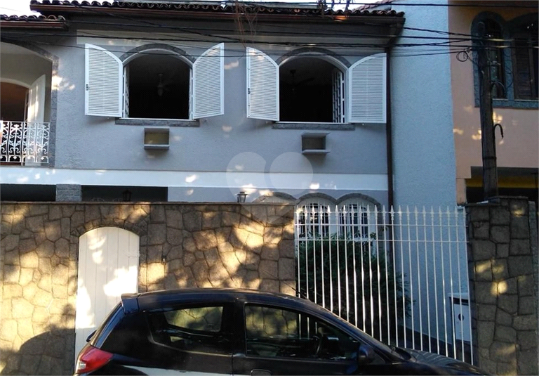 Foto REO1058870