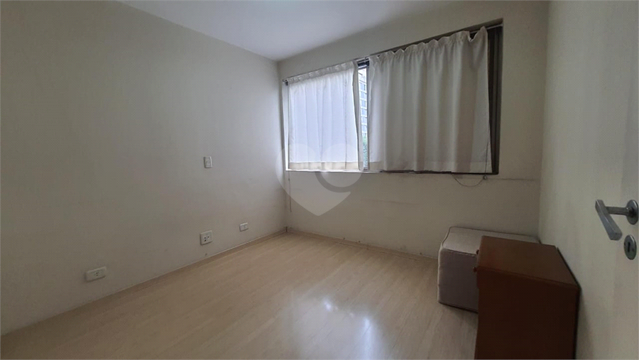 Foto REO1059004