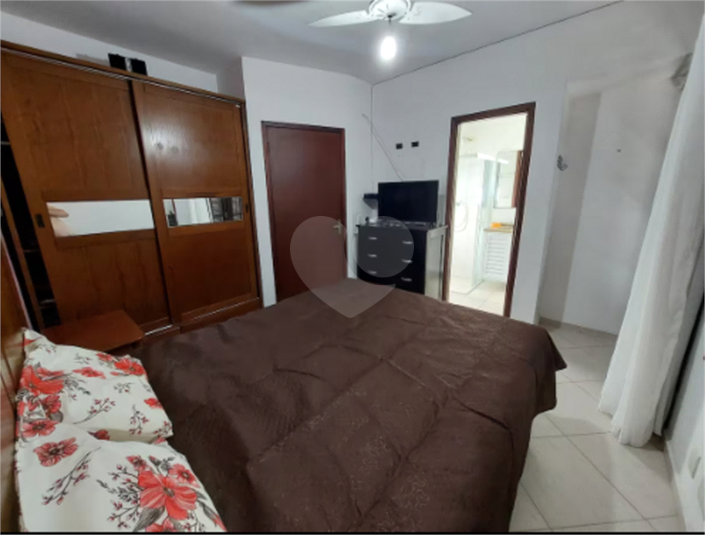 Foto REO1059100