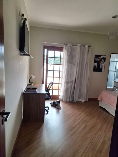 Foto REO1059155