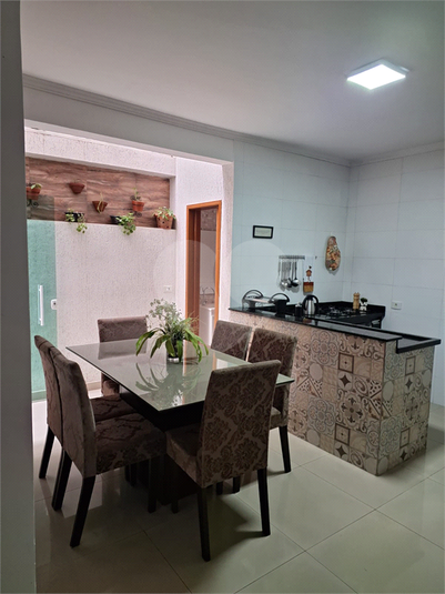 Foto REO1059155