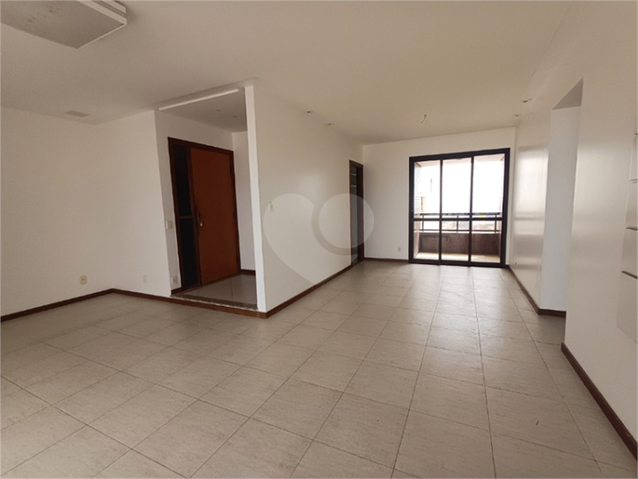 Foto REO1059166