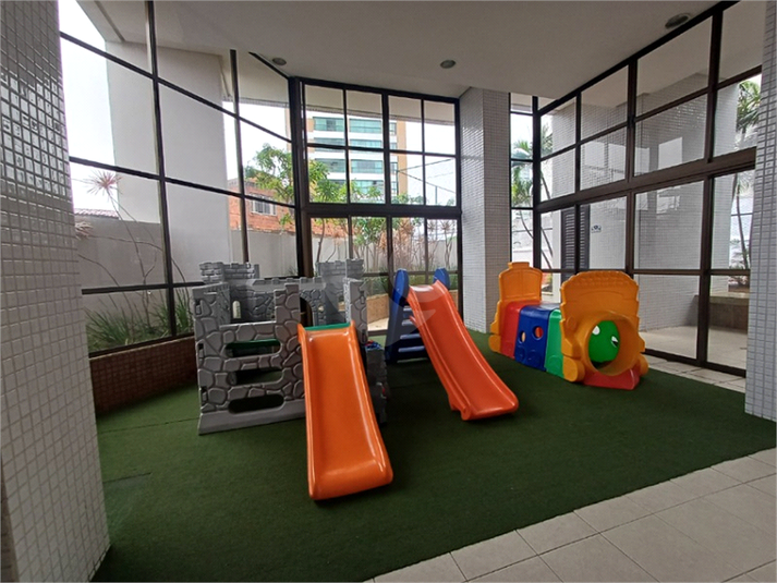 Foto REO1059166