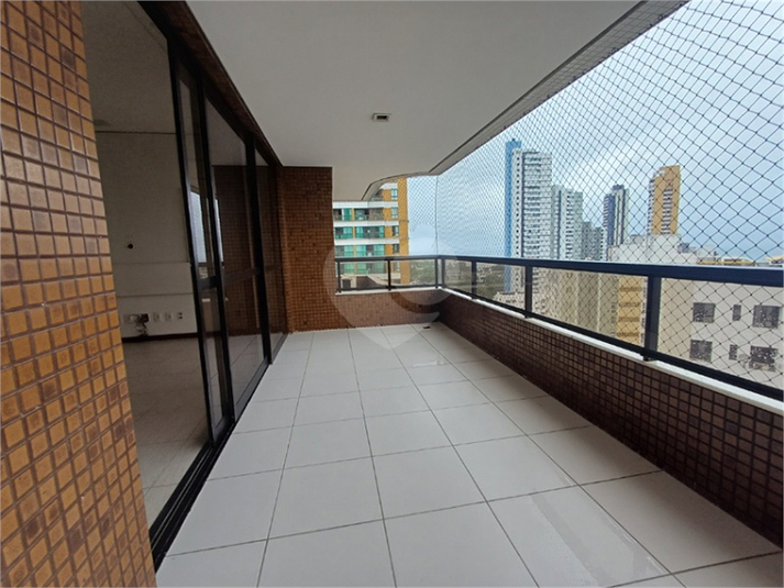 Foto REO1059166