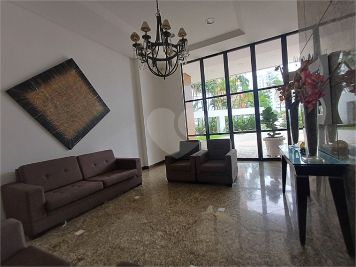 Foto REO1059166
