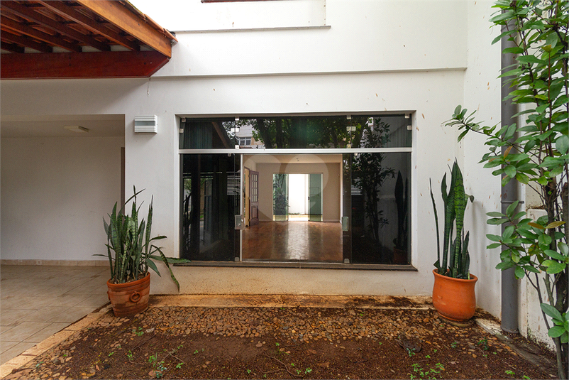 Foto REO1059254