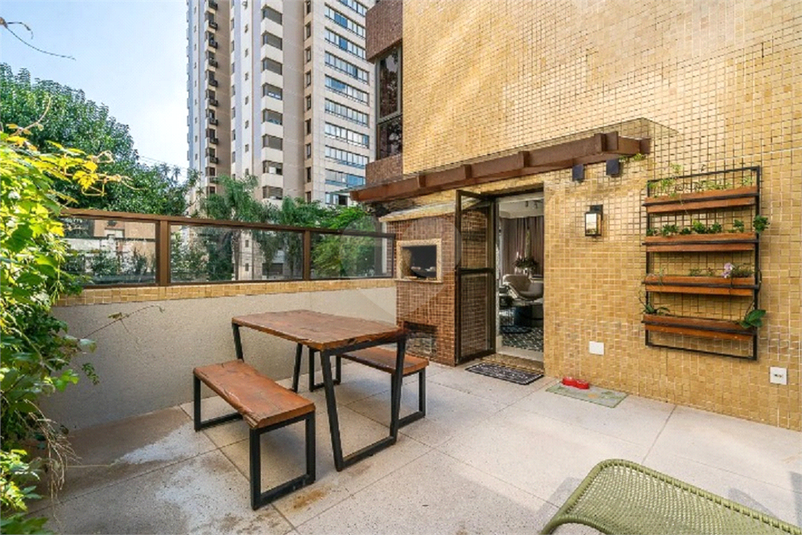 Venda Apartamento Porto Alegre Auxiliadora REO1059300 7