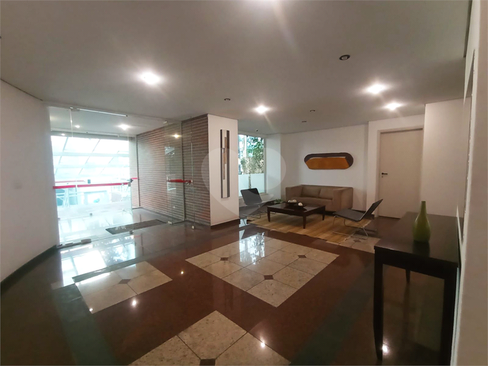 Foto REO1059350