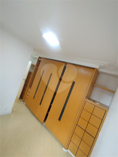 Foto REO1059350