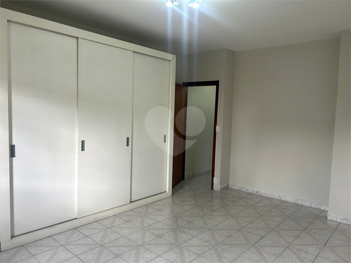 Foto REO1059371
