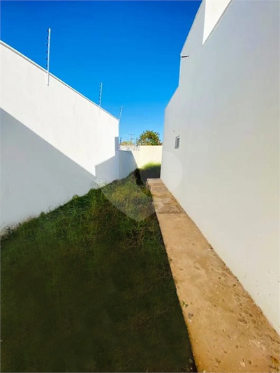 Venda Casa térrea Cuiabá Jardim Universitário REO1059449 13