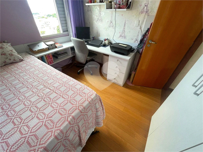 Foto REO1059635