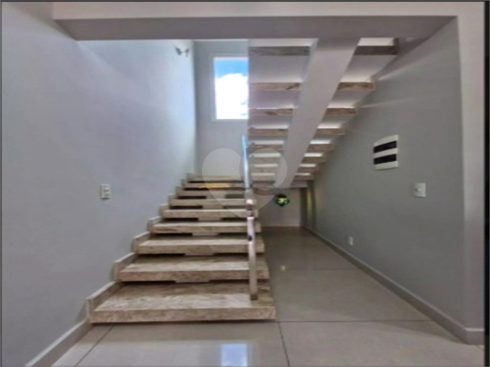 Foto REO1059717