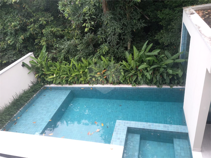 Foto REO1059730