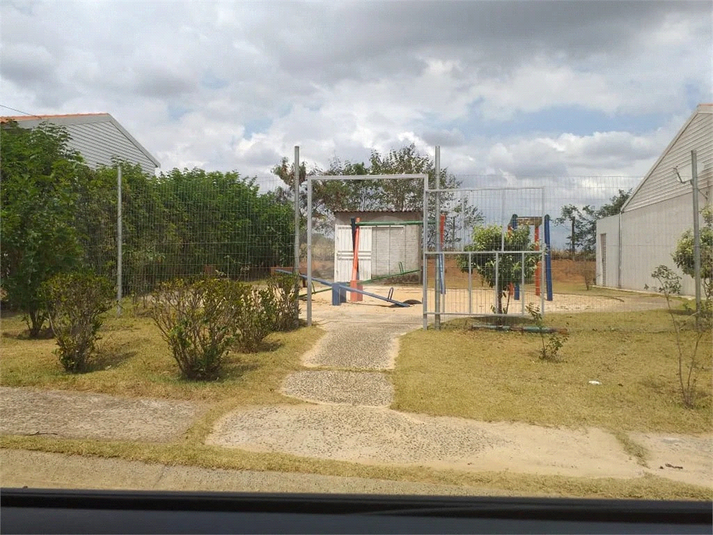 Foto REO1059757