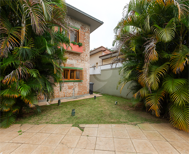 Foto REO1059860