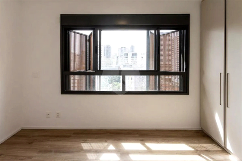 Foto REO1059889