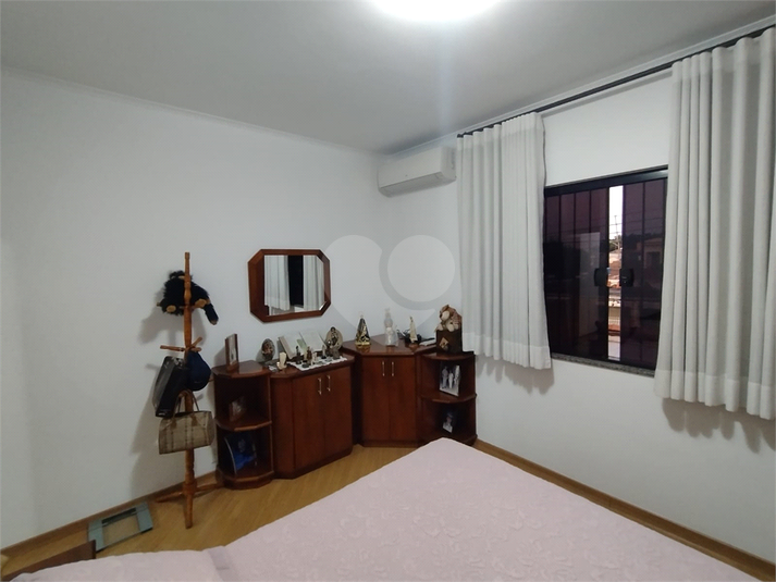 Foto REO1059919