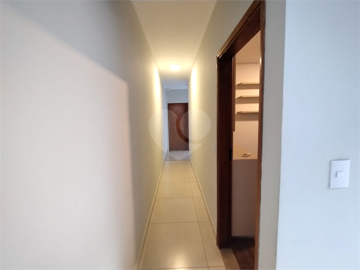 Foto REO1059961