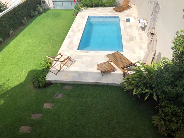 Foto REO1060155