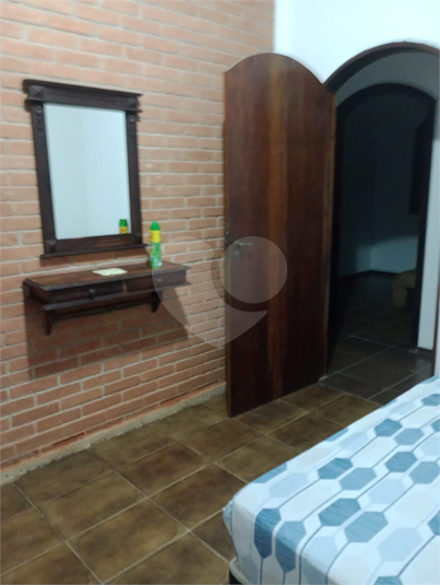 Foto REO1060163