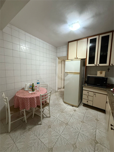 Foto REO1060170